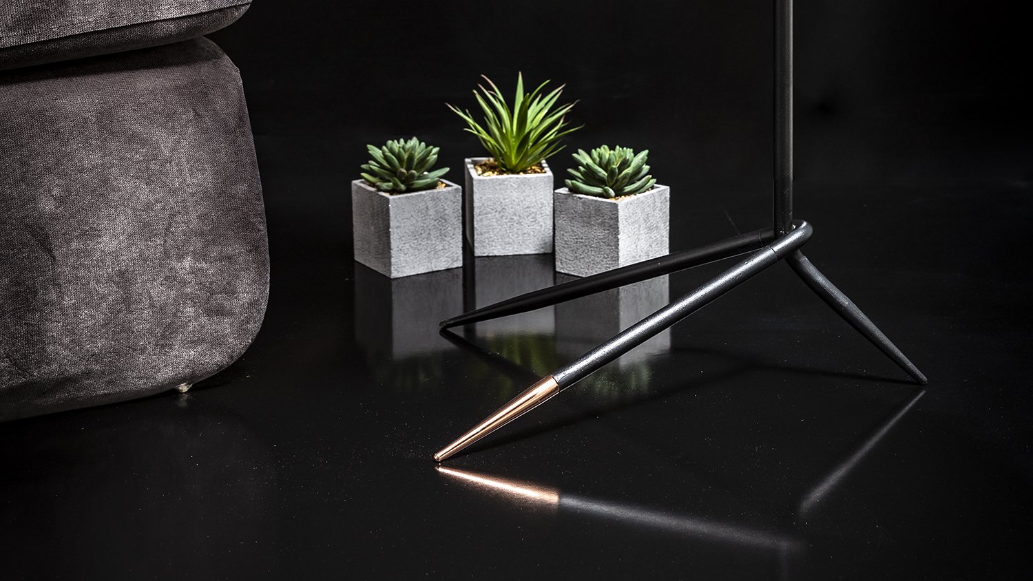 Edouard - Table d'appoint moderne