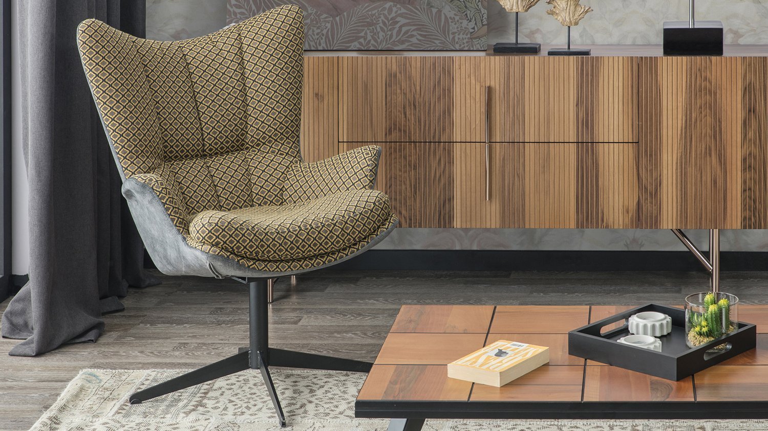 Neil - fauteuil design au allures rafiné, couleur jaune et gris, pied rotatif.